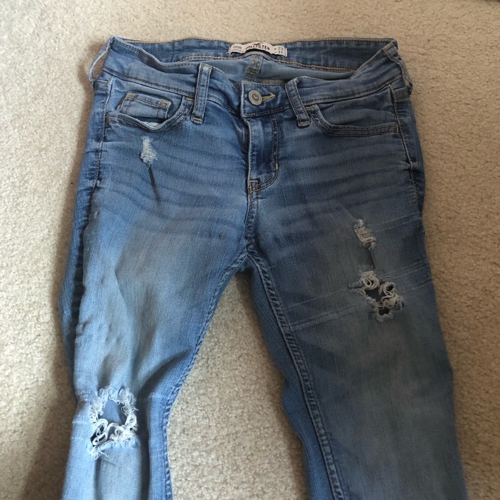 hollister distressed jeans